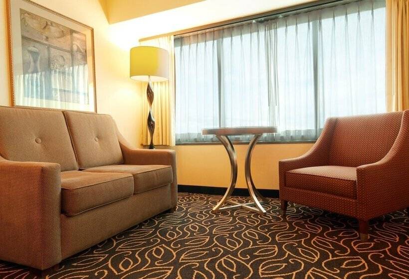 プレミアムルーム, Eldorado Resort Casino At The Row