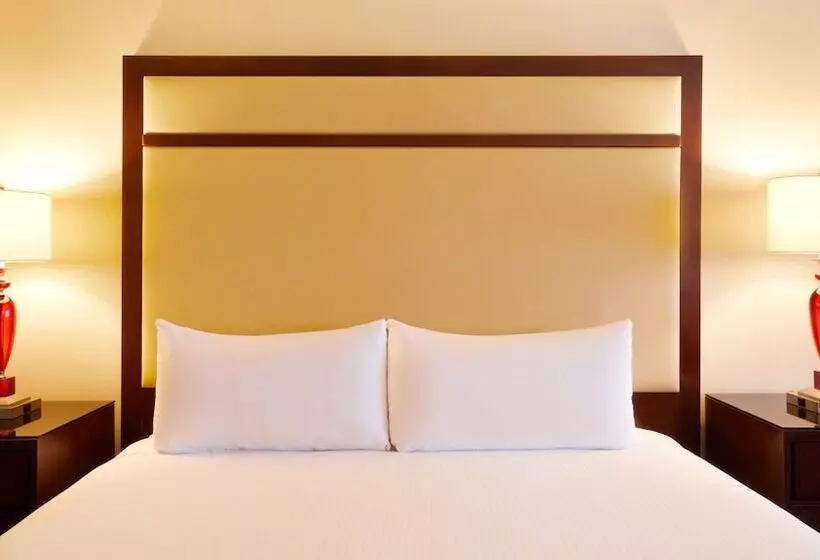 プレミアムルーム, Eldorado Resort Casino At The Row
