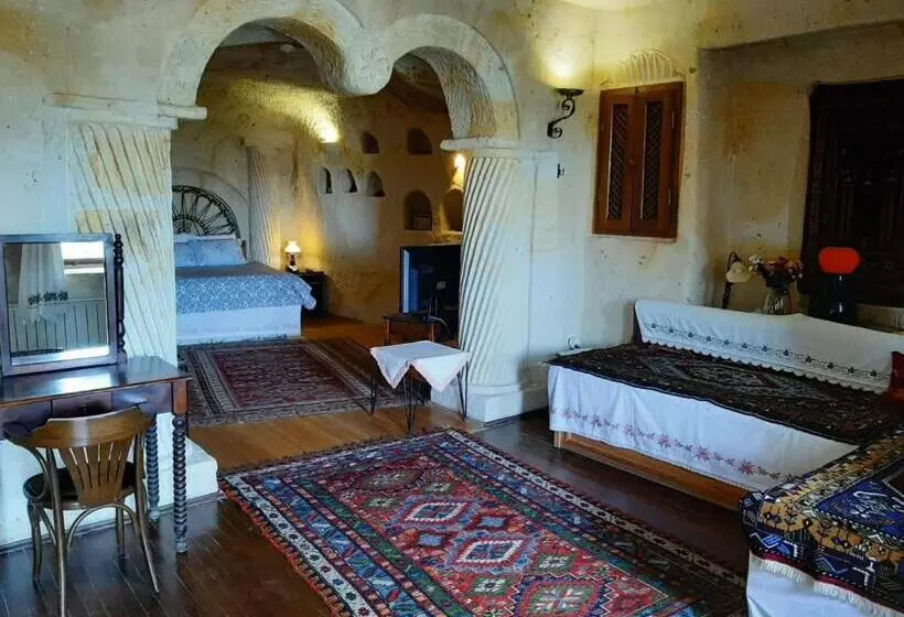 Suite with Terrace, Elkep Evi Cave