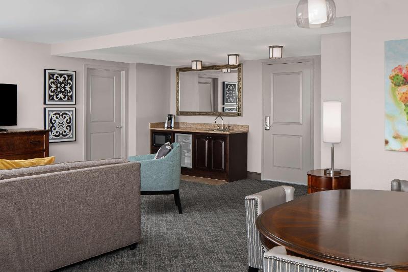 Suite Vista Rio, Embassy Suites San Antonio Riverwalk Downtown