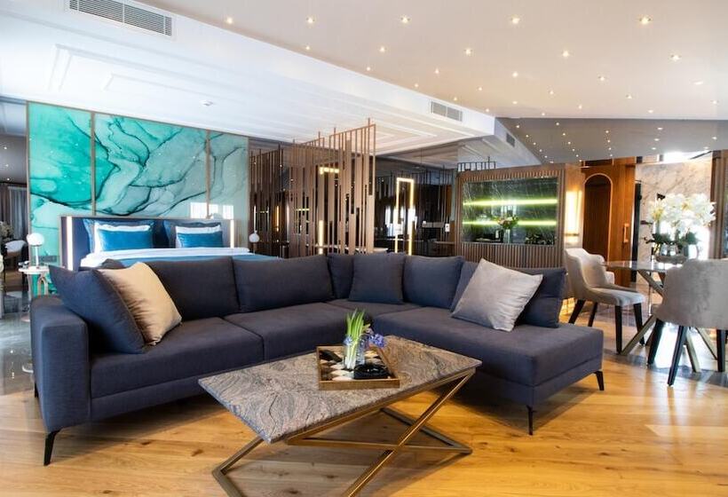 プレジデントスイートルーム, Espina