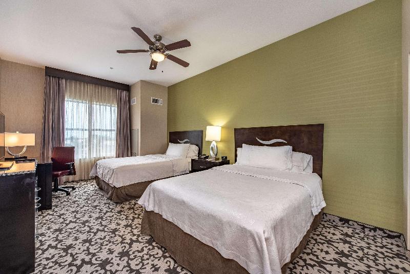 Люкс 2 Спальни, Homewood Suites By Hilton Oxnard/camarillo