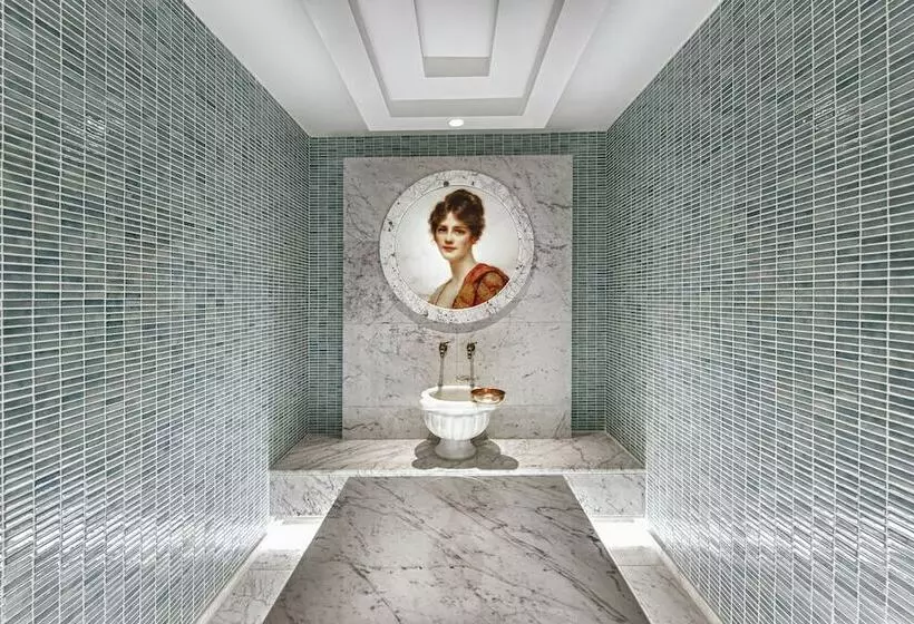 Sviitti, Kaya Artemis Resort & Casino