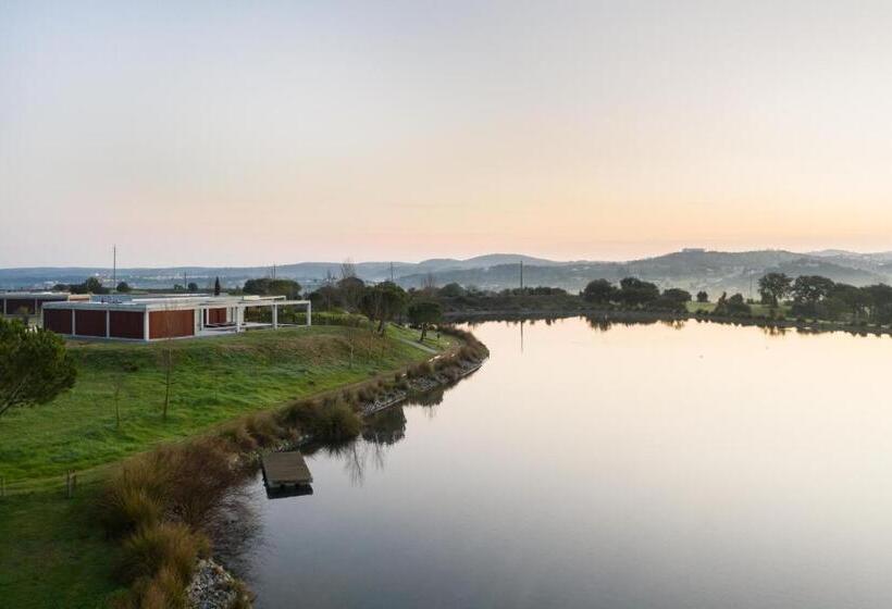 منزل غرفة نوم واحدة, L'and Vineyards