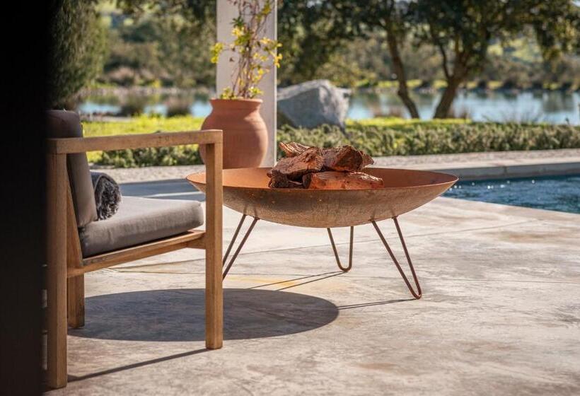 فيلا ديلوكس غرفة نوم, L'and Vineyards