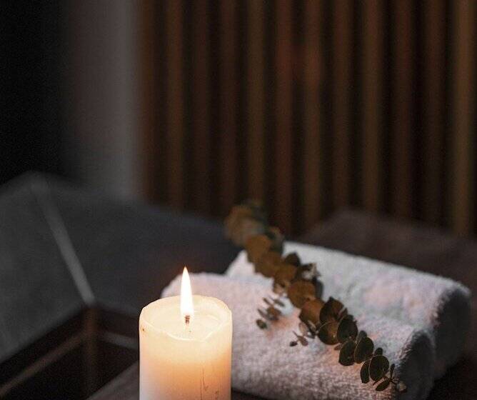 جناح ذو إطلالة, L'and Vineyards