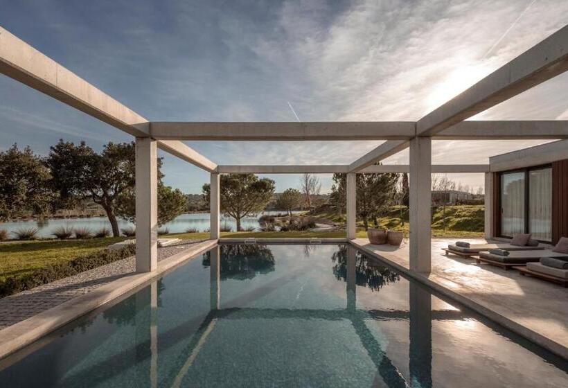 منزل غرفة نوم واحدة, L'and Vineyards