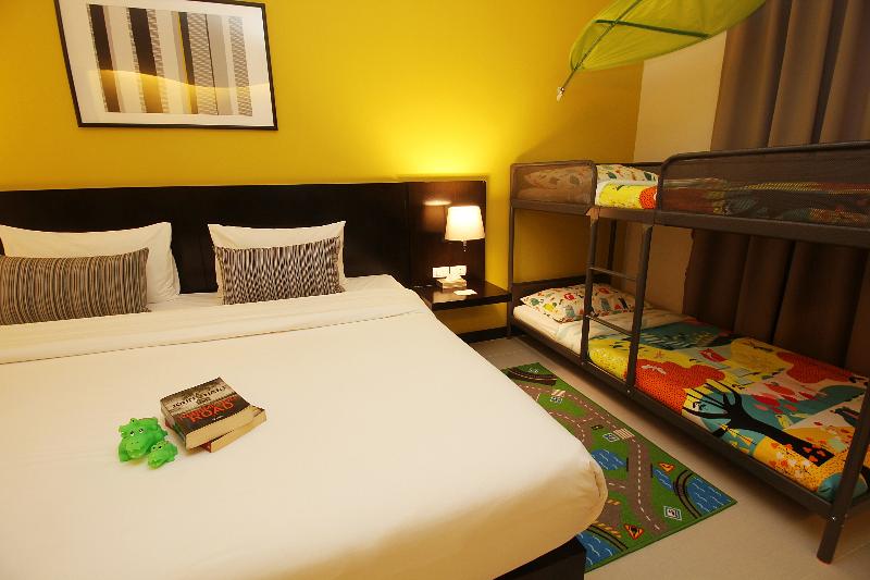 패밀리 룸, Simplitel