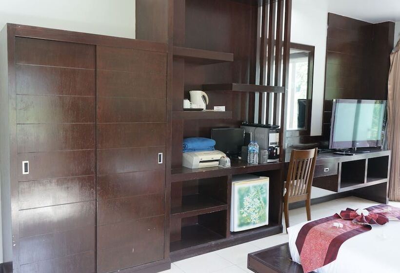 Номер Deluxe, Sm Resort Phuket