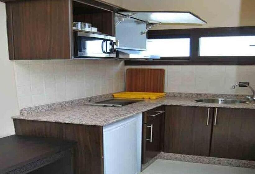 Студио Стандарт с Балконом, Suite Hotel Tilila