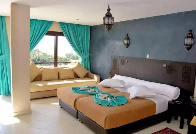 Standard-studio Parveke, Suite Hotel Tilila