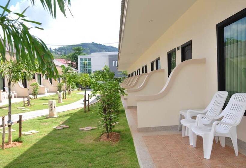 デラックスバンガロー, The Natural Resort