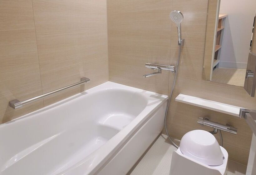 Трехместный Номер Superior, Vessel Inn Asakusa Tsukuba Express