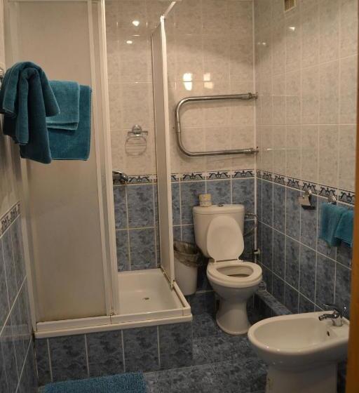 استودیوی لوکس, Vlasta