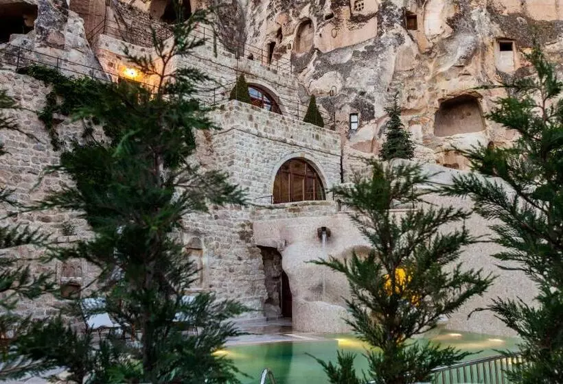 プールビュースイート, Yunak Evleri Cappadocia