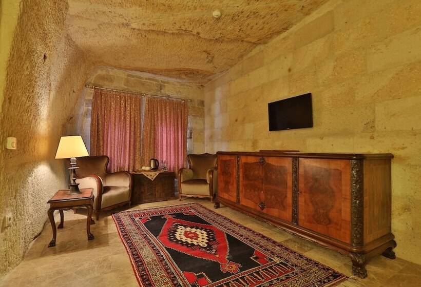 جناح, Yunak Evleri Cappadocia