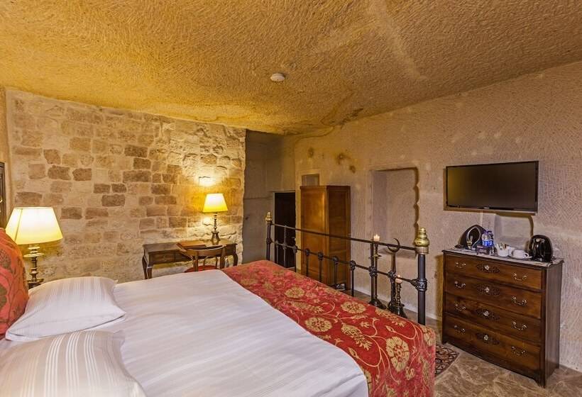 غرفة كلاسيكية, Yunak Evleri Cappadocia