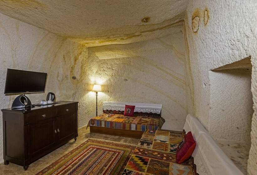 جناح, Yunak Evleri Cappadocia