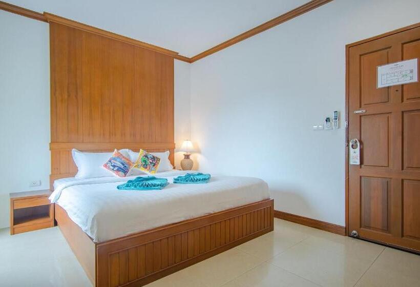 스탠다드 룸 킹사이즈 침대, Pipikuku Hotel & Restaurant