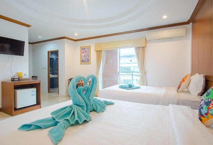 패밀리 룸 산 전망, Pipikuku Hotel & Restaurant