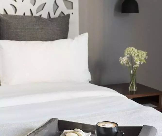 Deluxe-huone, Rochester M