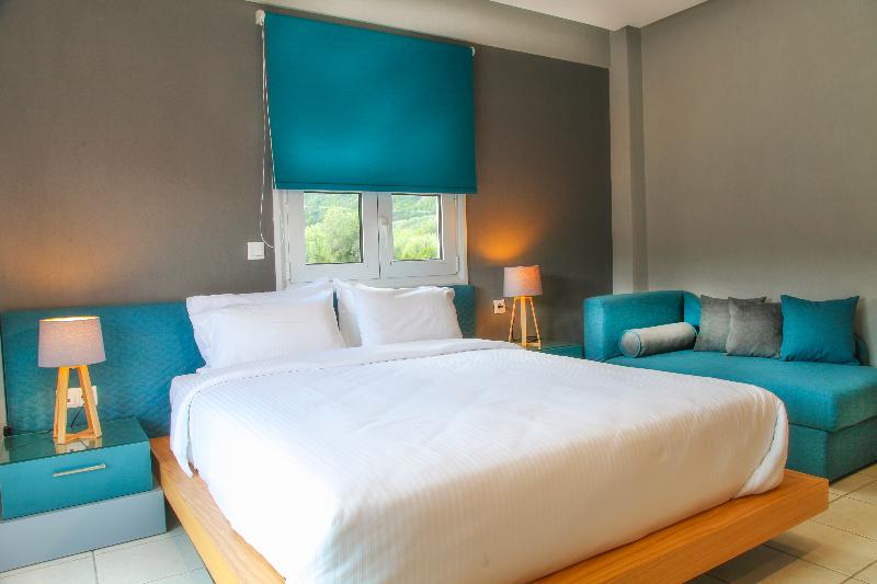 Студия Deluxe, Royal Hotel And Suites