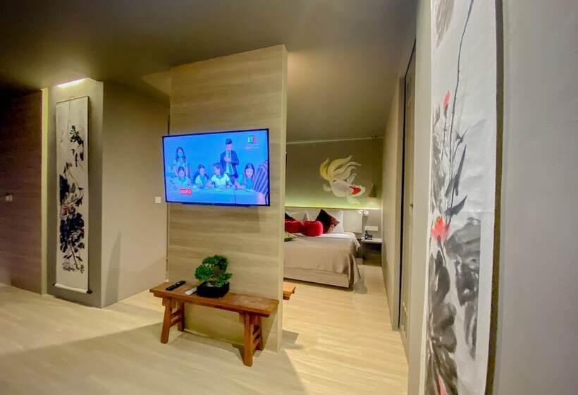 Президентский Люкс, Sino House Phuket Hotel Sha Plus