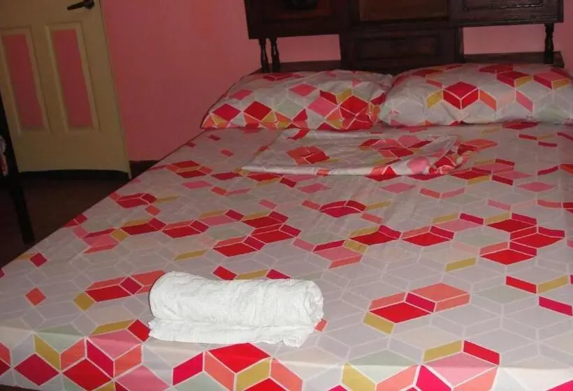 デラックスルーム, Jcp Room Rentals