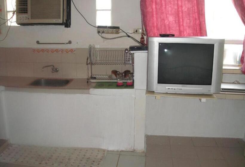 اتاق استاندارد سه نفره, Jcp Room Rentals