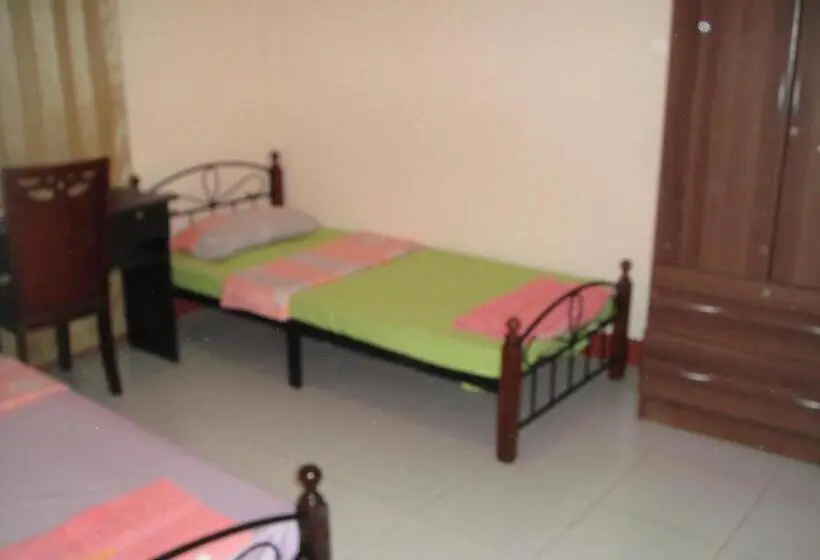 エコノミールーム, Jcp Room Rentals