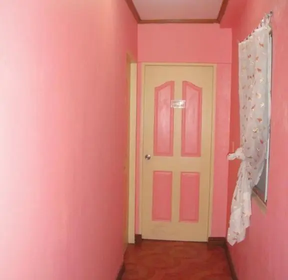 バスルーム共同エコノミー4人部屋, Jcp Room Rentals