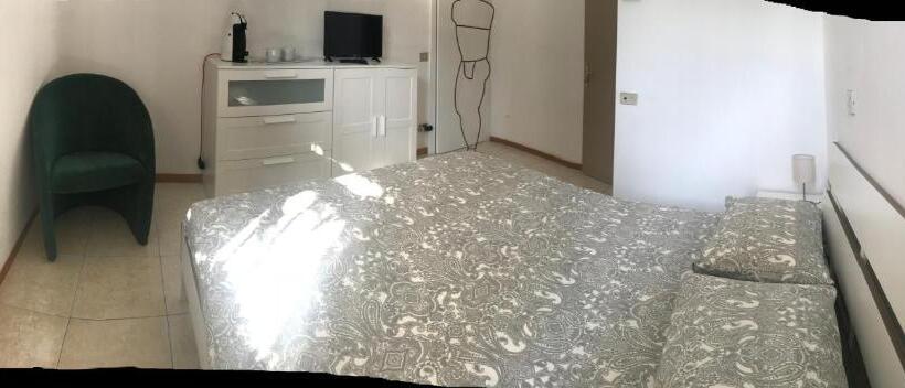 Стандартный Номер Кровать Кинг, Gli Oleandri