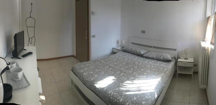 キングサイズベッドのスタンダードルーム, Gli Oleandri