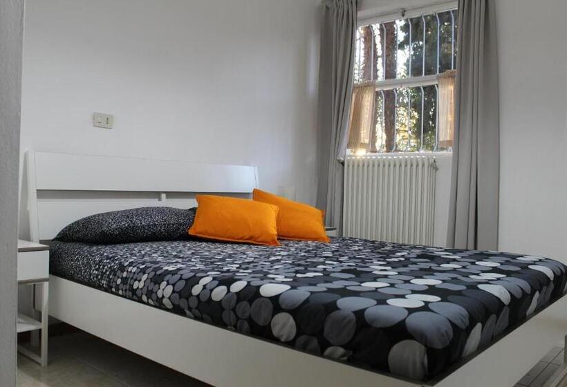 キングサイズベッドのスタンダードルーム, Gli Oleandri