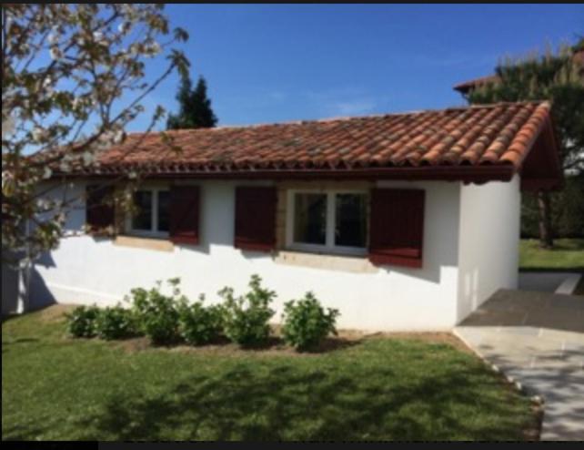 高级园景房, Calicho