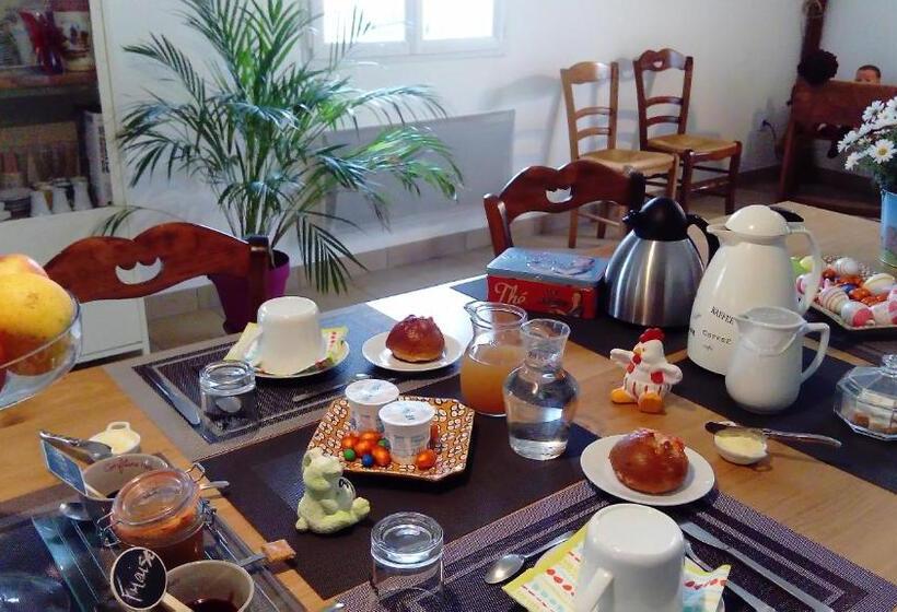 Трехместный Номер Комфорт, Chambres Et Tables D Hotes O Doux Matins Aux Portes De Chinon