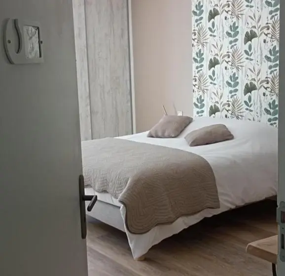 スーペリアールーム, Chambres Et Tables D Hotes  O Doux Matins  Aux Portes De Chinon