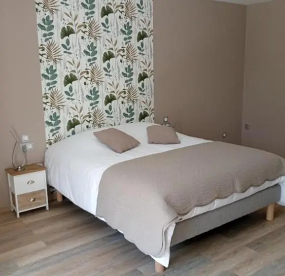 スーペリアールーム, Chambres Et Tables D Hotes  O Doux Matins  Aux Portes De Chinon