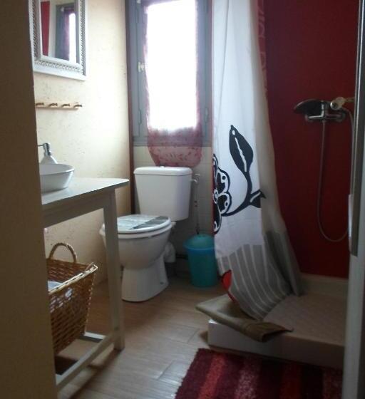 Standard room with outdoor bath, Chez Vivi