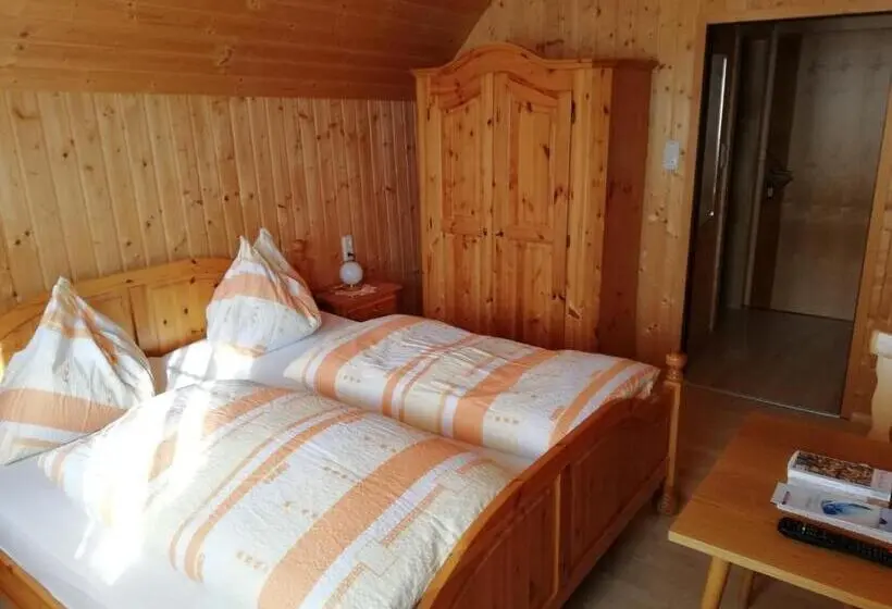 Standard-huone, Raffelwirt