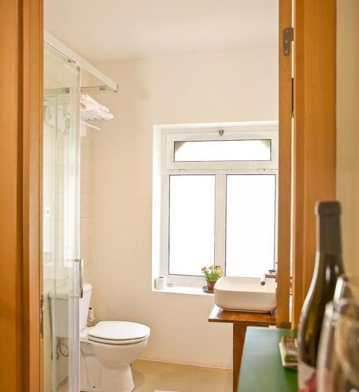 اتاق استاندارد, Peach Hostel & Suites