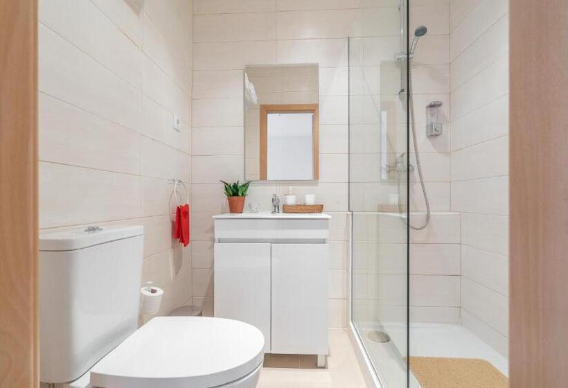 اتاق استاندارد, Peach Hostel & Suites