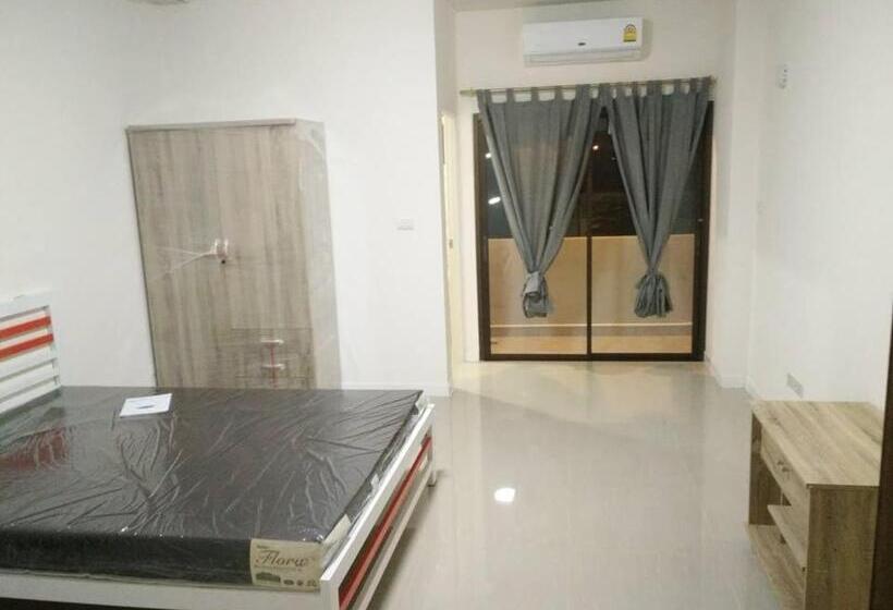 Апартаменты 1 Спальня, Sands Place Apartment And