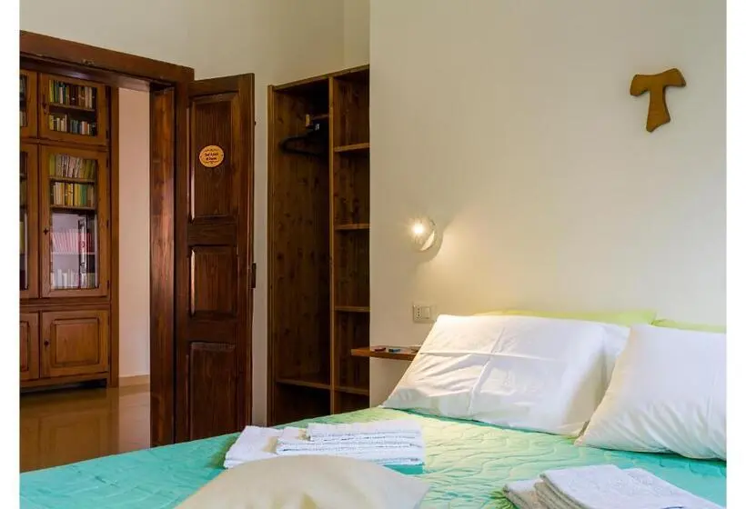 スタンダードルーム, Monastero Santa Chiara Guest House