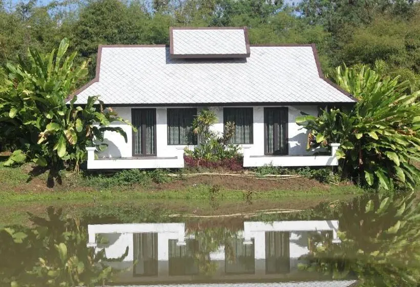 ツーベッドルーム　ヴィラ, Bura Lumpai Resort
