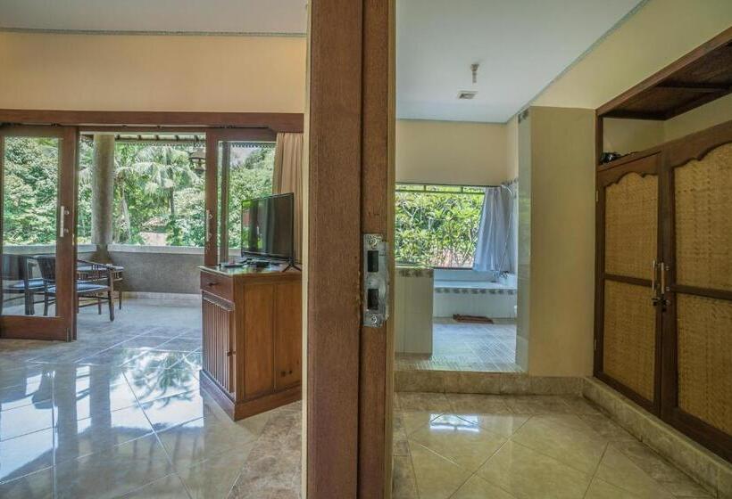 غرفة ديلوكس, Cendana Resort & Spa By Mahaputra