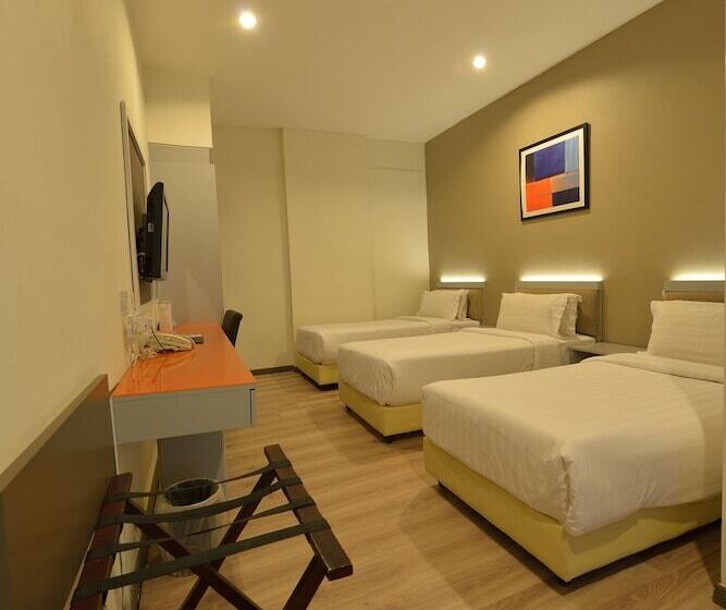 Трехместный Номер Deluxe, Abell Hotel Kuching