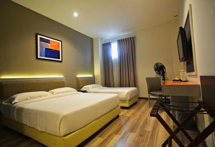 اتاق لوکس خانوادگی, Abell Hotel Kuching