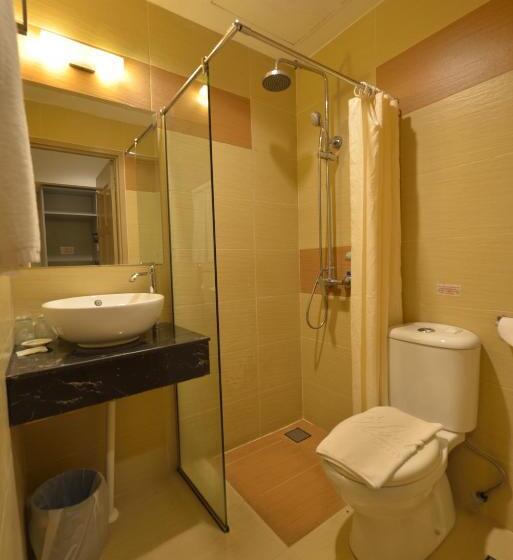 Трехместный Номер Deluxe, Abell Hotel Kuching