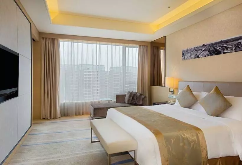 اتاق استاندارد با تخت دوبل, Crowne Plaza Guangzhou Huadu, An Ihg Hotel
